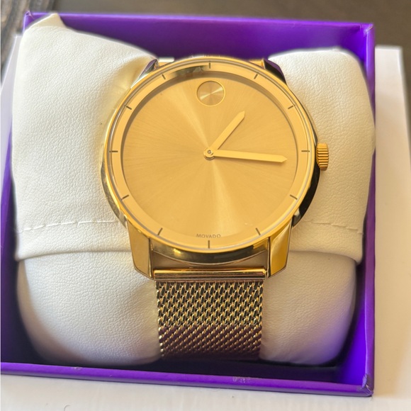 Movado Gold Women or Men's Watch with Mesh Strap - Picture 1 of 11